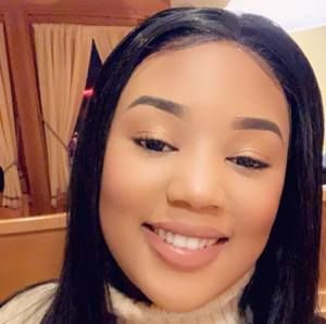 Meet your Posher, Pascale